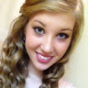 Meet your Posher, Aimee